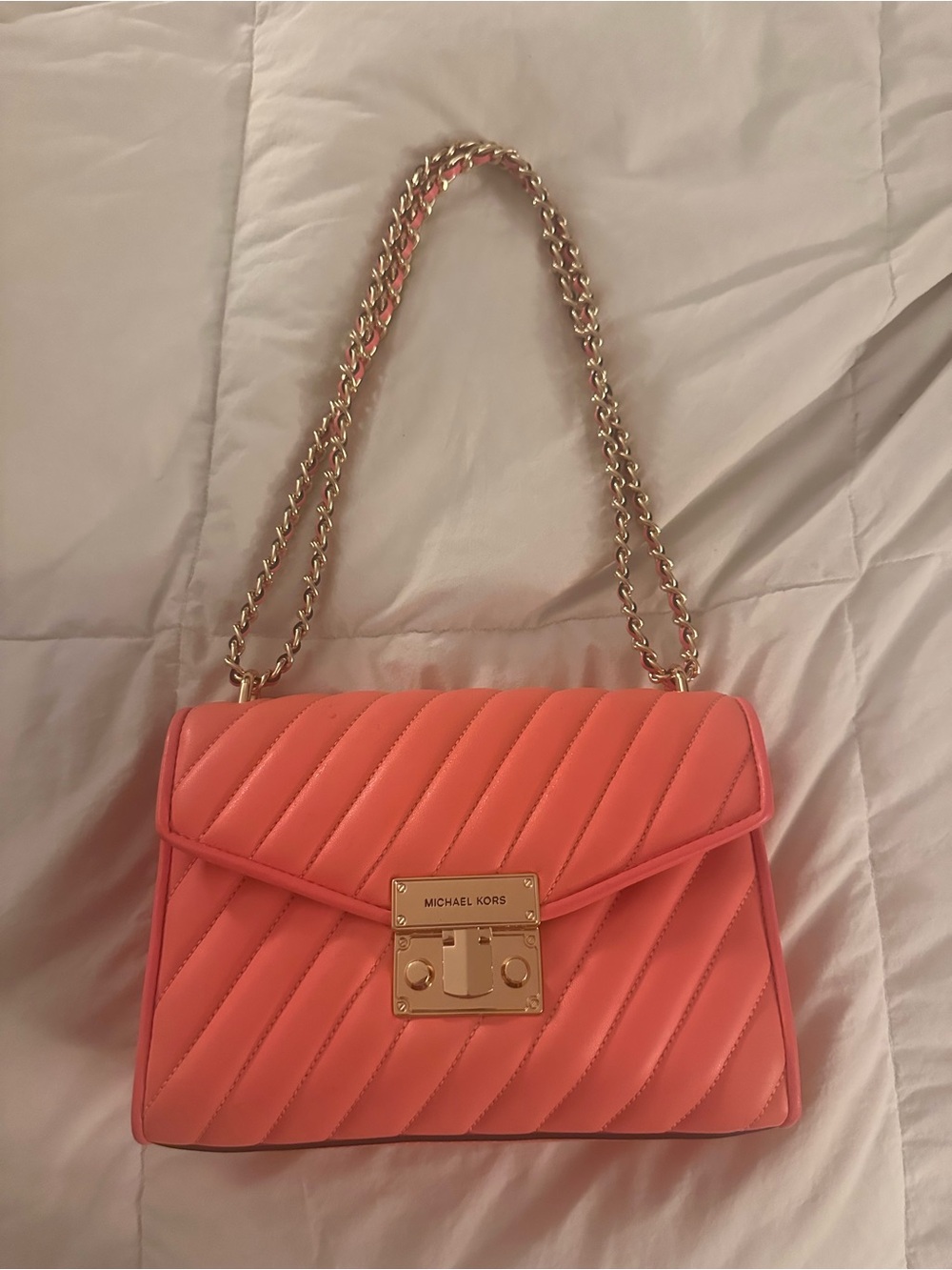 Michael Kors hot pink purse